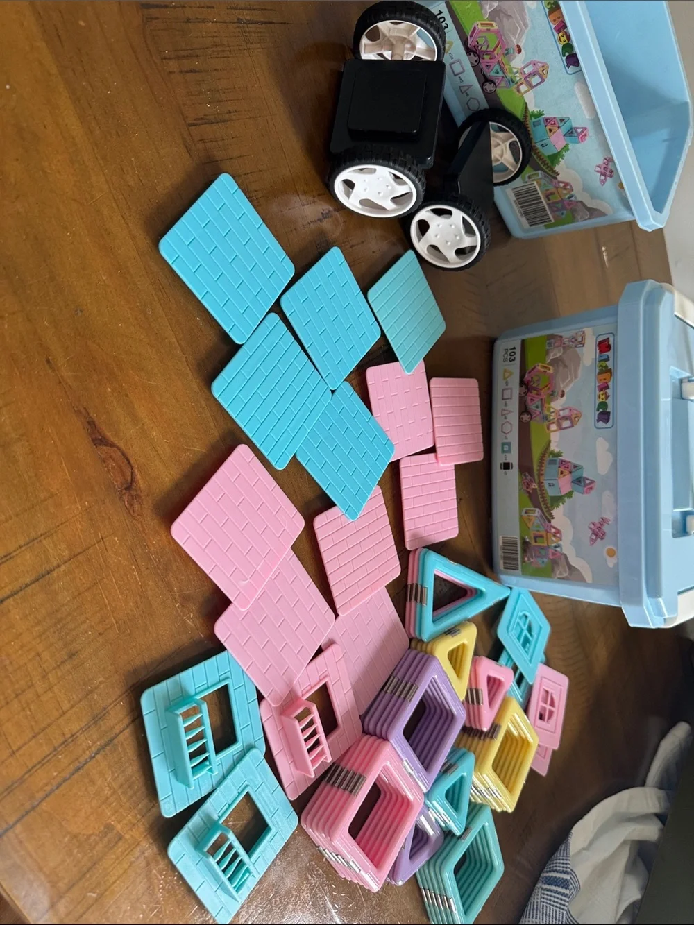 Kids Magnetic Building Set — Blue & Pink Panels